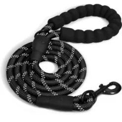Laisse Corde Pour Chien Avec Poignée Rembourrée Douce, Fils Très Réfléchissants, Laisse Pour Chien En Nylon 150CM Pour Grands Ou Moyens Chiens Ddapté à Course à Pied (Noir)